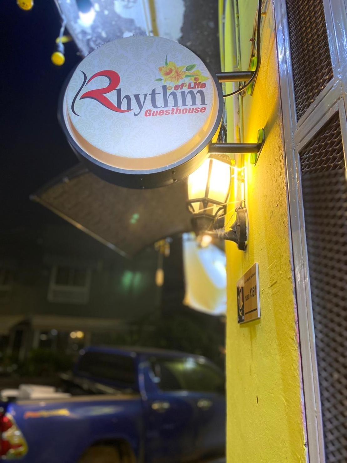 Rhythm Of Life Guesthouse 56 Bangkok Exterior photo